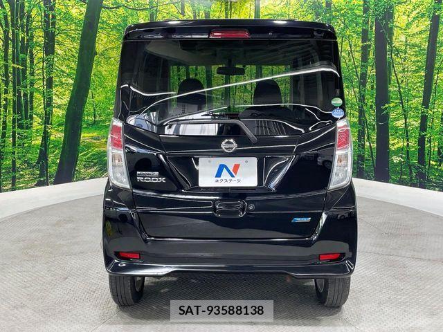 Nissan DAYZ ROOX 2016-03 8779991-15
