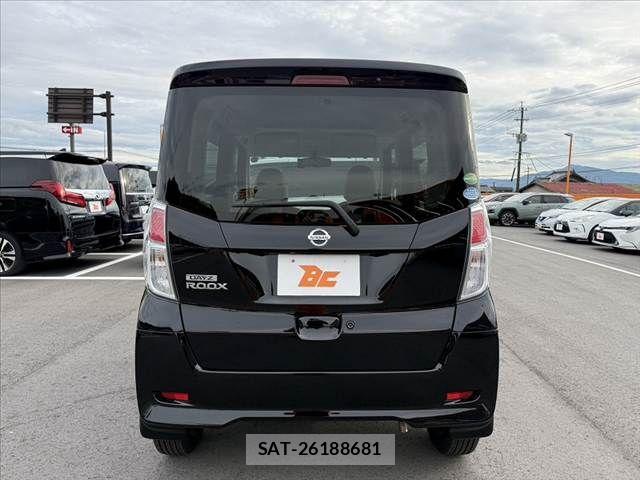 Nissan DAYZ ROOX 2018-06 8779990-13