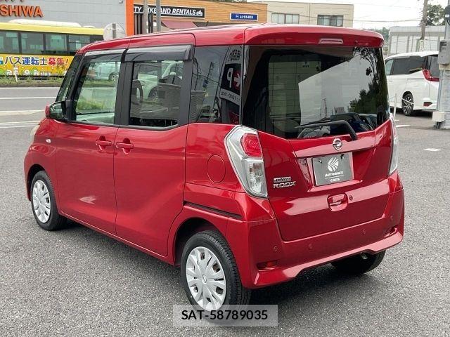 Nissan DAYZ ROOX 2019-06 8795768-17