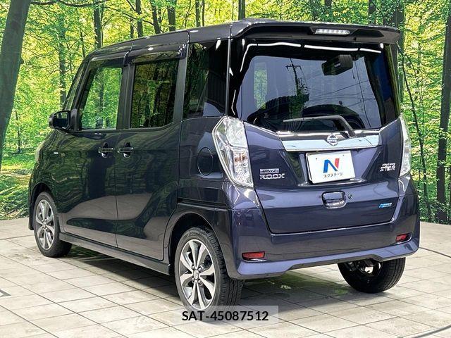 Nissan DAYZ ROOX 2016-07 8795773-16