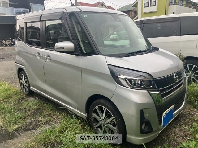 Nissan DAYZ ROOX 2019-09 8828663-0