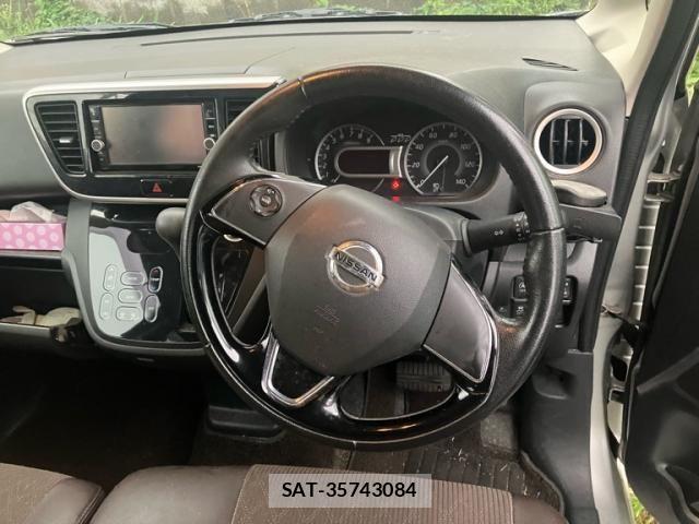 Nissan DAYZ ROOX 2019-09 8828663-15