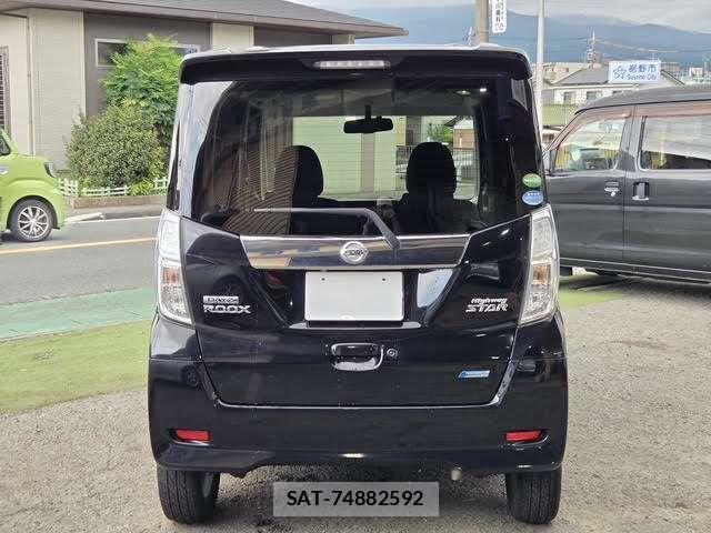 Nissan DAYZ ROOX 2014-05 8828691-8