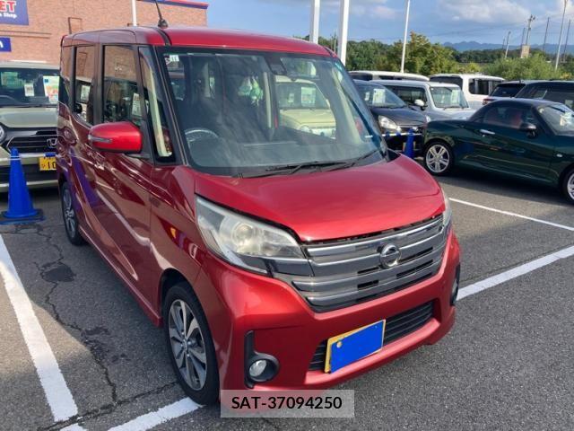 Nissan DAYZ ROOX 2016-01 8828695-2