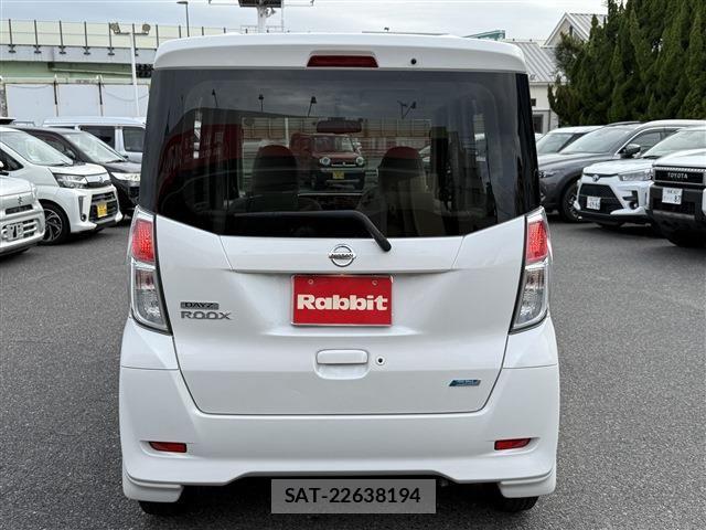 Nissan DAYZ ROOX 2015-05 8828683-9