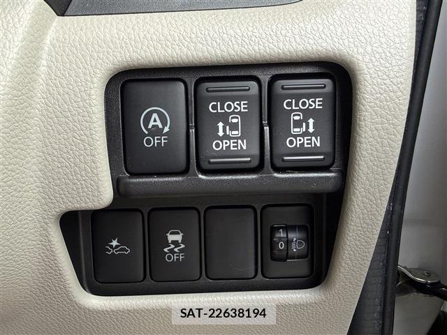 Nissan DAYZ ROOX 2015-05 8828683-29