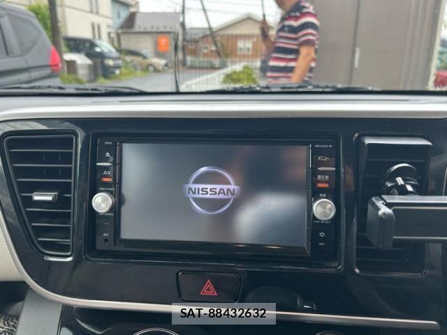 Nissan DAYZ ROOX 2016-01 8828700-16