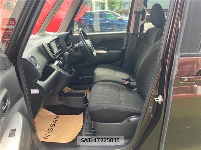 Nissan DAYZ ROOX 2015-09 8828682-13