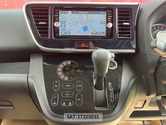 Nissan DAYZ ROOX 2015-09 8828682-17