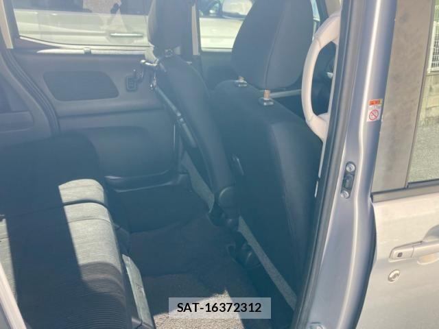 Nissan DAYZ ROOX 2014-02 8828698-11