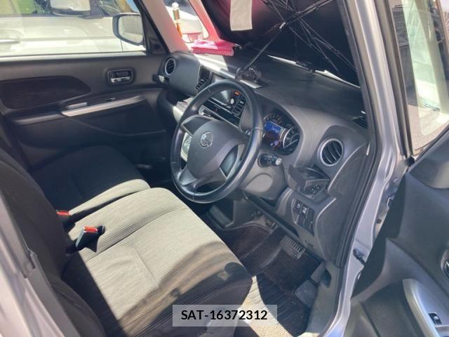 Nissan DAYZ ROOX 2014-02 8828698-13