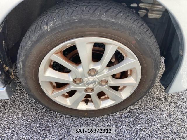 Nissan DAYZ ROOX 2014-02 8828698-4