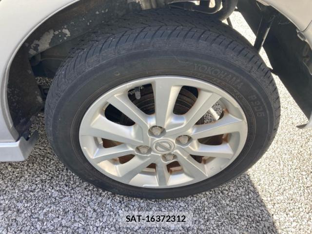 Nissan DAYZ ROOX 2014-02 8828698-5