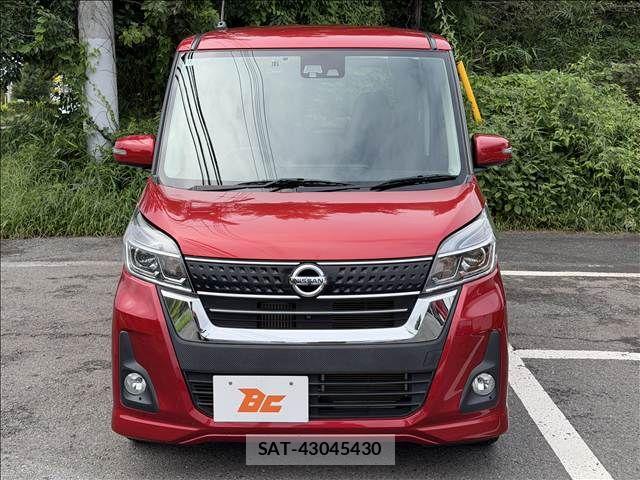 Nissan DAYZ ROOX 2017-02 8828669-20