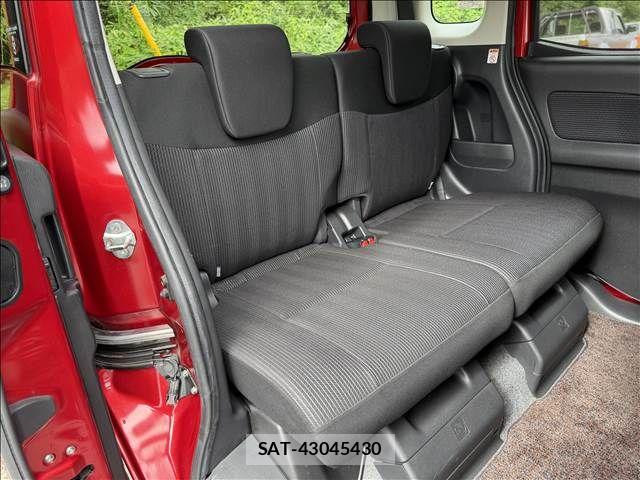 Nissan DAYZ ROOX 2017-02 8828669-25
