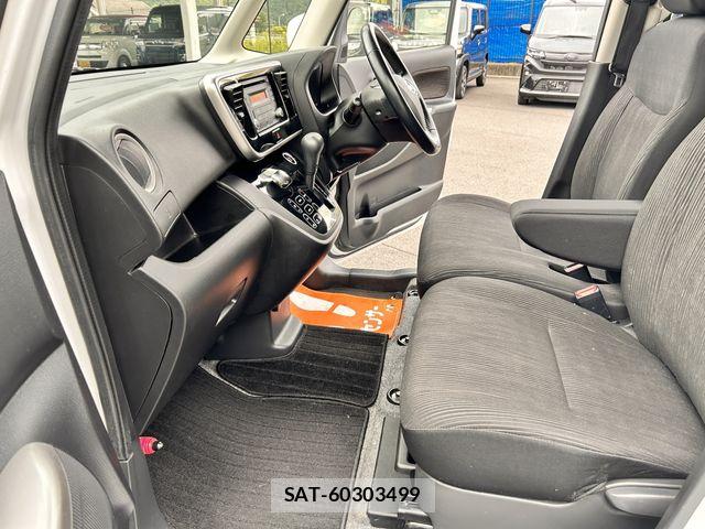 Nissan DAYZ ROOX 2017-09 8828684-12
