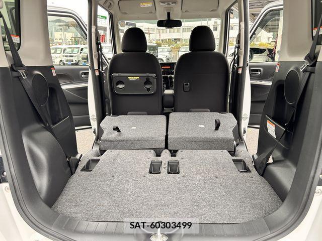 Nissan DAYZ ROOX 2017-09 8828684-15