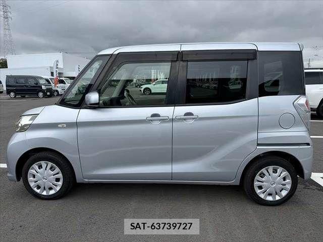 Nissan DAYZ ROOX 2017-05 8828690-11