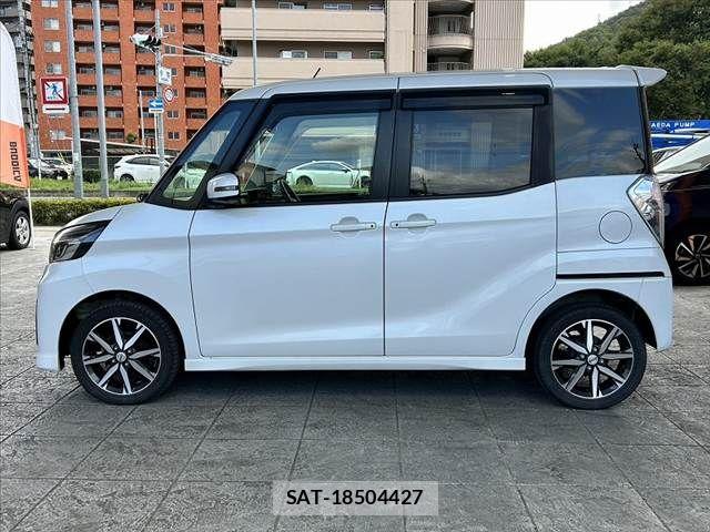 Nissan DAYZ ROOX 2017-12 8828665-10