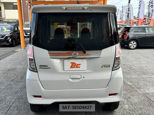 Nissan DAYZ ROOX 2017-12 8828665-13