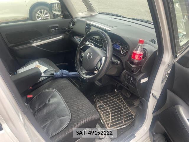 Nissan DAYZ ROOX 2015-10 8828685-1