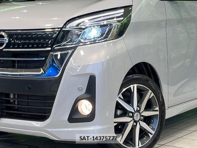 Nissan DAYZ ROOX 2018-07 8848713-11