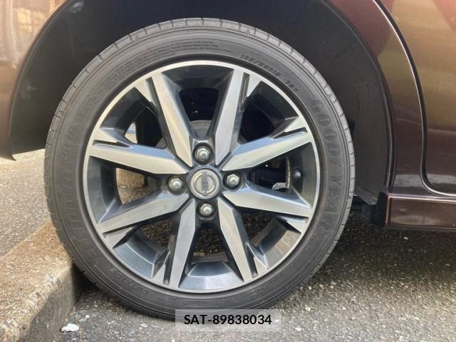 Nissan DAYZ ROOX 2017-09 8870818-3