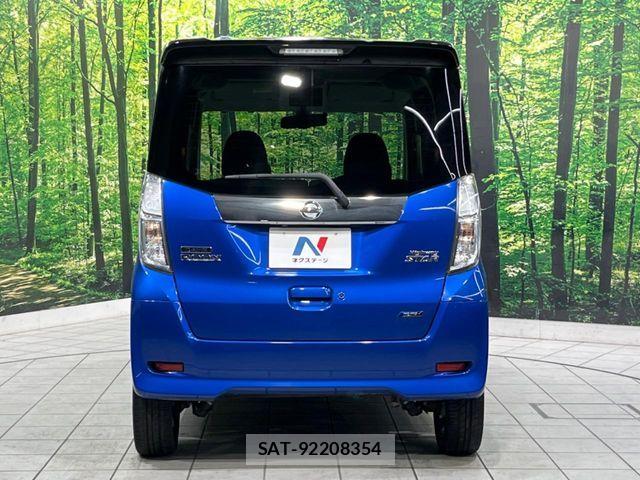 Nissan DAYZ ROOX 2016-02 8870815-14