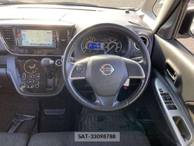 Nissan DAYZ ROOX 2014-02 1380484-6