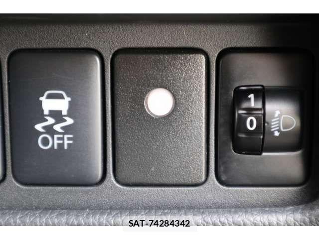 Nissan DAYZ ROOX 2018-07 1585240-14