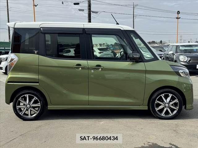 Nissan DAYZ ROOX 2019-01 3767703-11