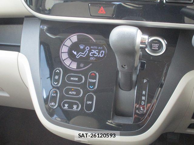 Nissan DAYZ ROOX 2018-03 4322925-13