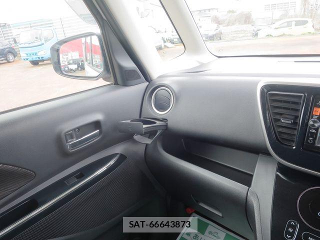 Nissan DAYZ ROOX 2016-03 6003699-22