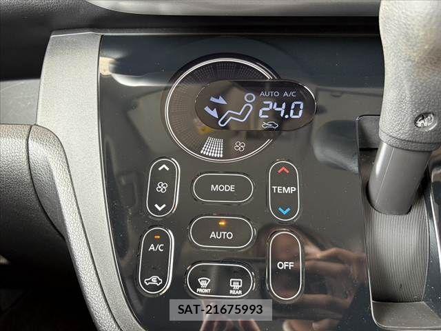 Nissan DAYZ ROOX 2018-03 6003726-25
