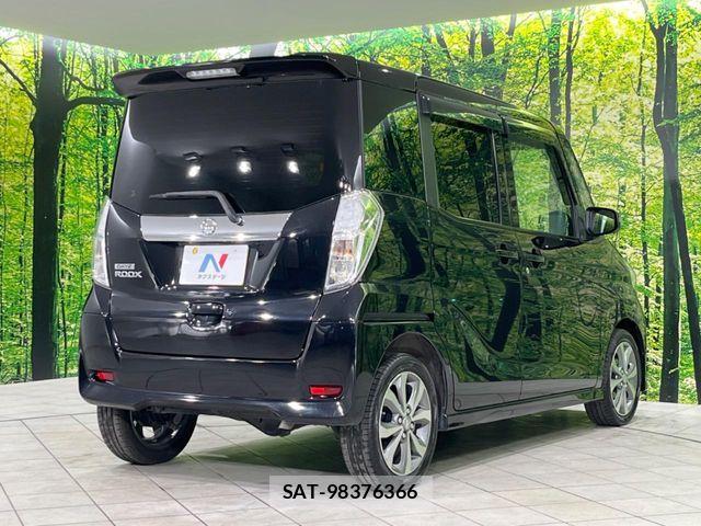 Nissan DAYZ ROOX 2014-03 6263864-17