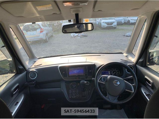 Nissan DAYZ ROOX 2016-08 6303697-11