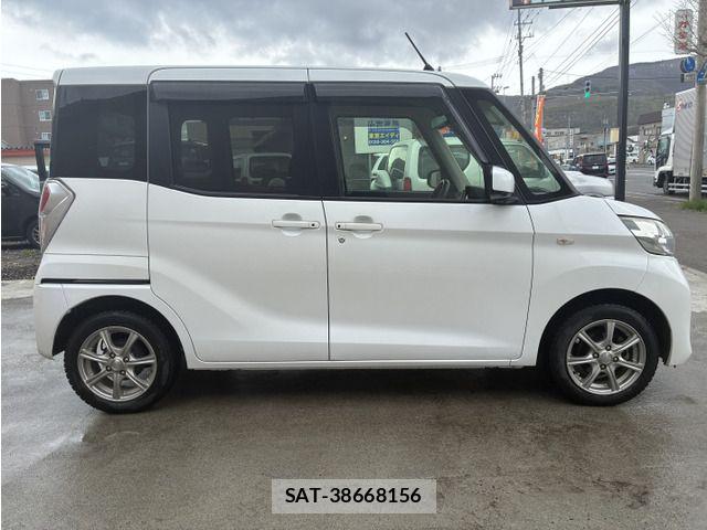 Nissan DAYZ ROOX 2016-03 6814666-4