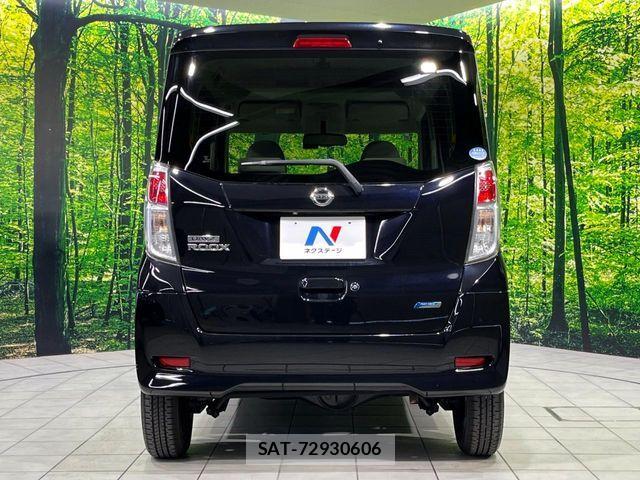 Nissan DAYZ ROOX 2014-07 6814658-14