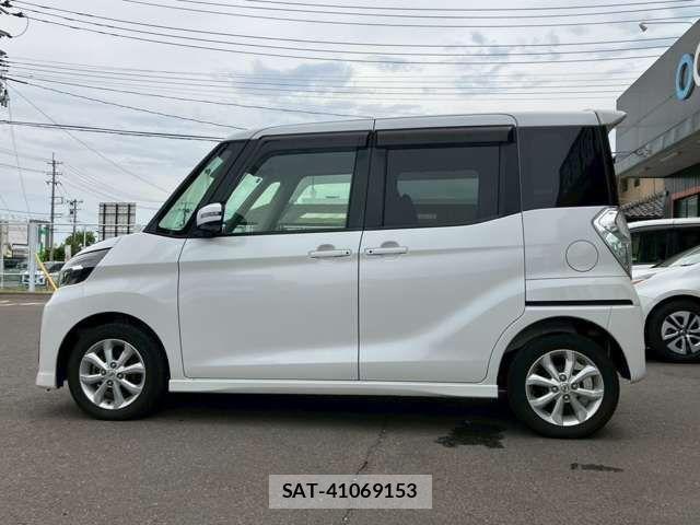 Nissan DAYZ ROOX 2017-06 6904235-16