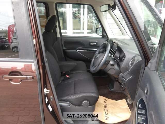 Nissan DAYZ ROOX 2018-04 6993092-3