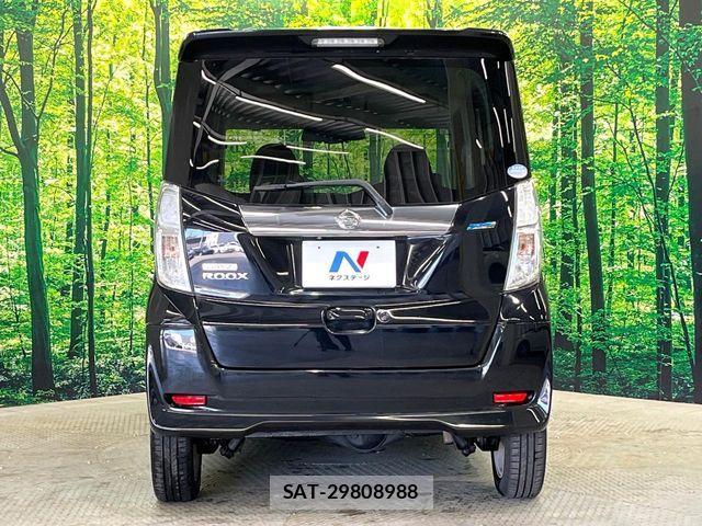 Nissan DAYZ ROOX 2015-09 7217464-15