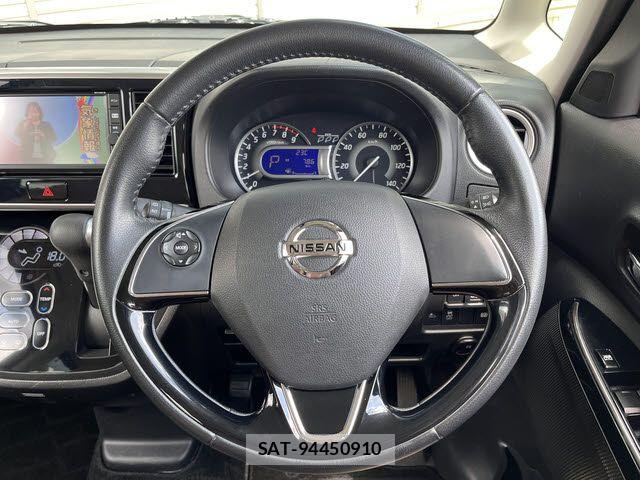 Nissan DAYZ ROOX 2017-05 7616175-13