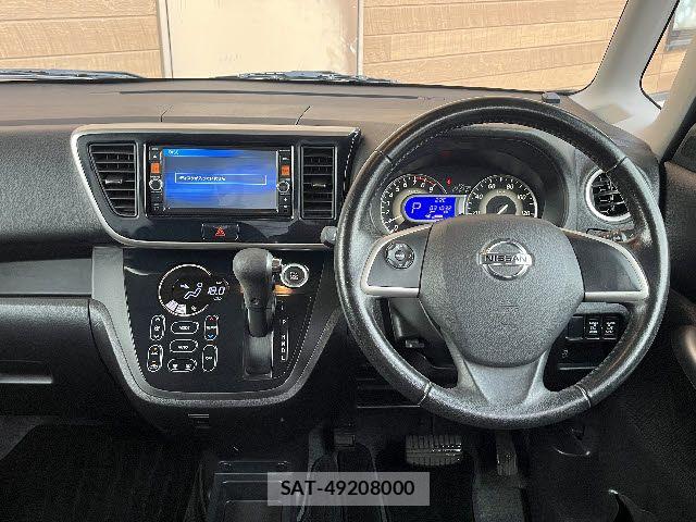 Nissan DAYZ ROOX 2014-06 7616177-1