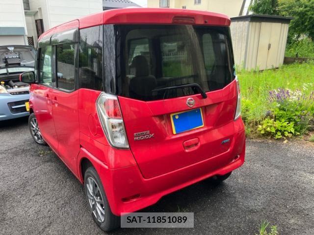 Nissan DAYZ ROOX 2015-11 8035261-9