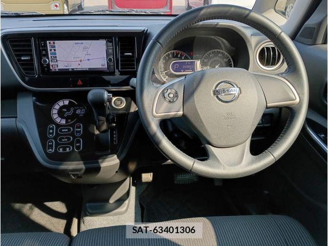 Nissan DAYZ ROOX 2019-02 8129783-8