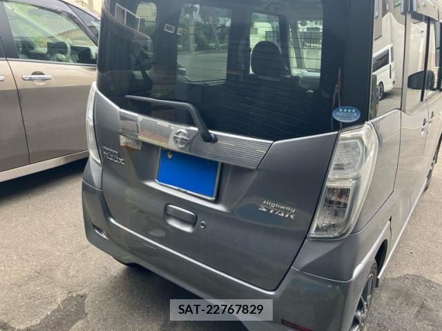 Nissan DAYZ ROOX 2017-10 8158304-8