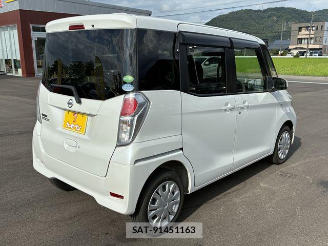 Nissan DAYZ ROOX 2017-06 8245041-6