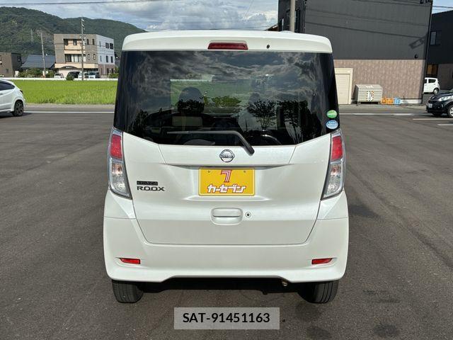 Nissan DAYZ ROOX 2017-06 8245041-7