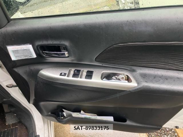 Nissan DAYZ ROOX 2014-02 8314192-8