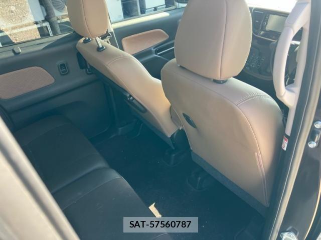 Nissan DAYZ ROOX 2018-03 8335576-11